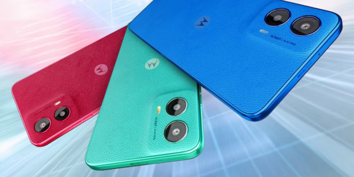 Moto G45 VS Realme C63 operating system